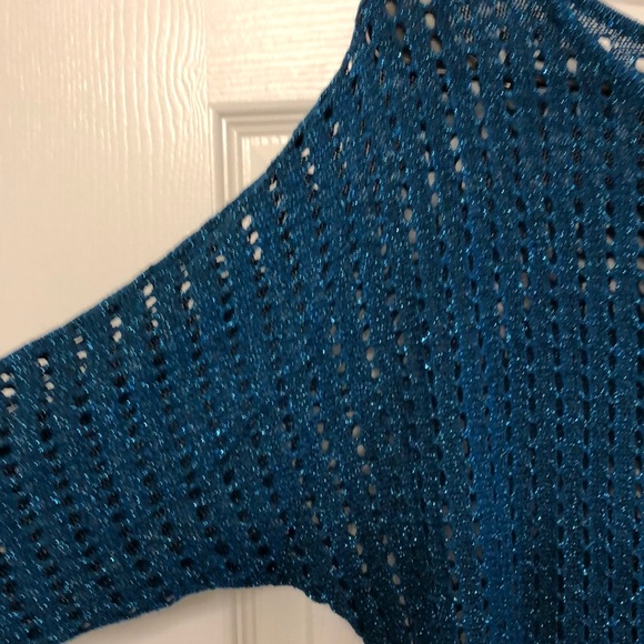 Express 3/4 Sleeve Metallic Tunic Sweater - Picture 4 of 8